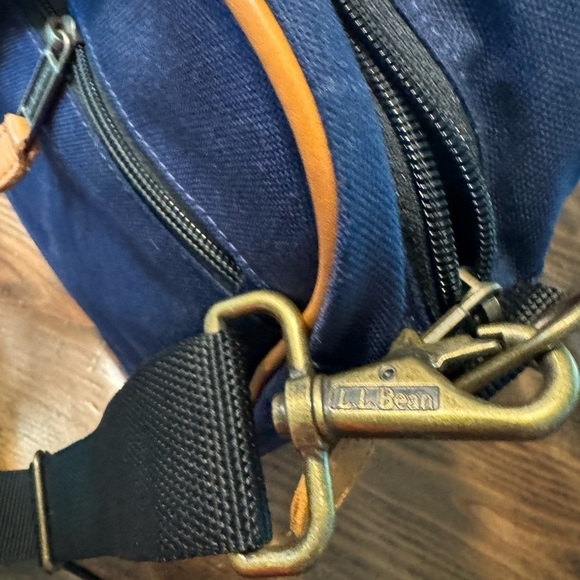 L.L. Bean Vintage Navy Canvas laptop messenger bag case tote w/shoulder strap - Picture 12 of 14